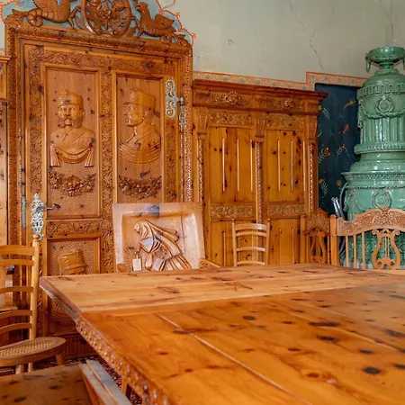 Отель Lorettohof Garni *