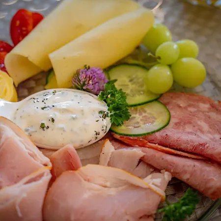 Lorettohof Garni * Gaal