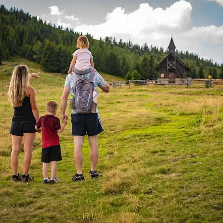 Hotel Lorettohof Garni *