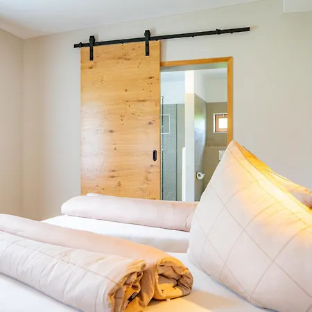 Lorettohof Garni Hotel