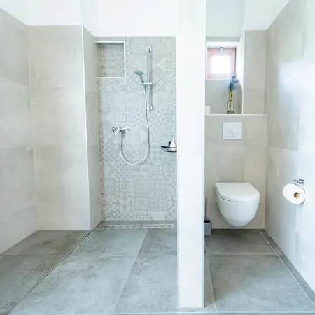 Lorettohof Garni Hotel