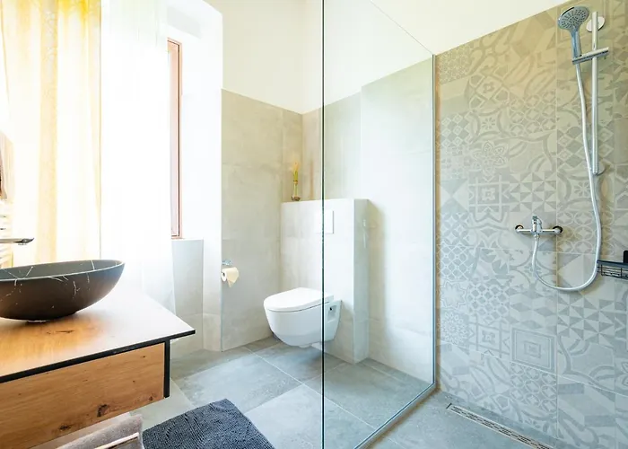 Lorettohof Garni Hotel