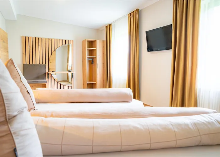 Lorettohof Garni Hotel Gaal